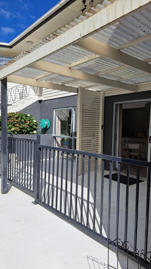 Family Friendly 3Br Flat - 3Min Walk To The Beach - Self Contained Окленд Экстерьер фото